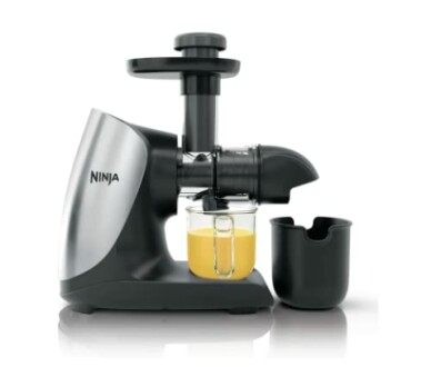 Masticating Juicer Machines: Canoly vs. Ninja - A Detailed Comparison